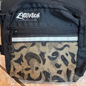 Vintage Two-Tone Design Fanny Pack with Built in Water Bottle Holders